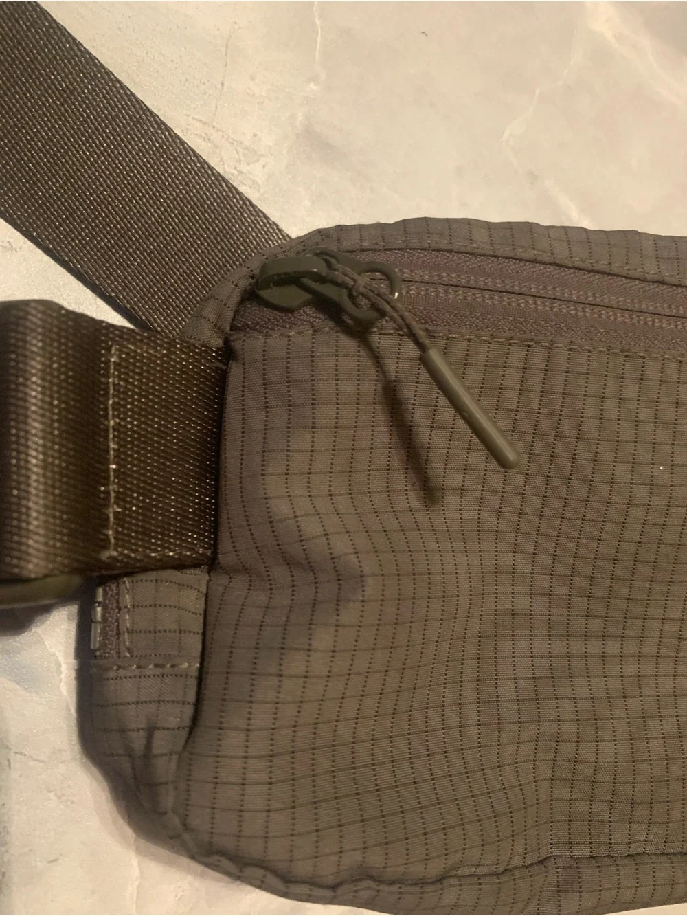lululemon athletica Belt Bag in Gray-Brown